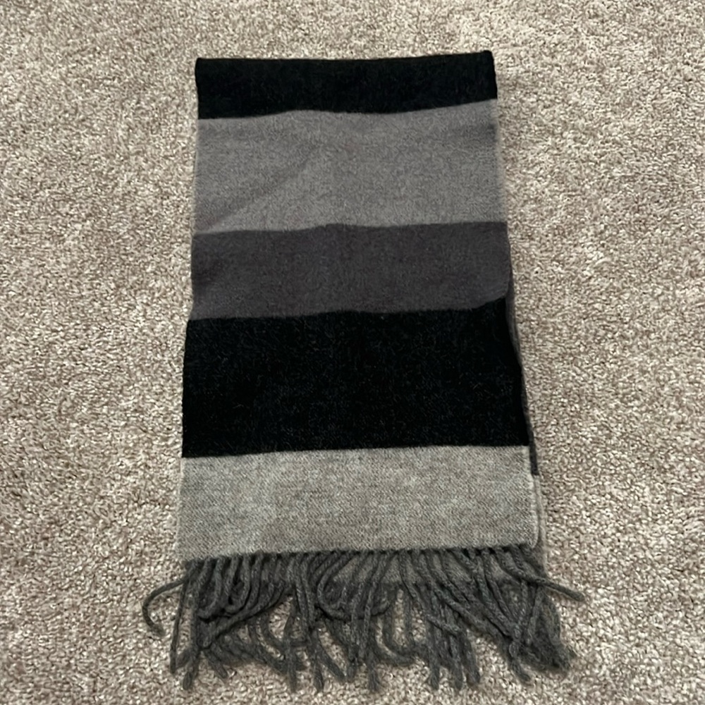 Women’s Express Scarf